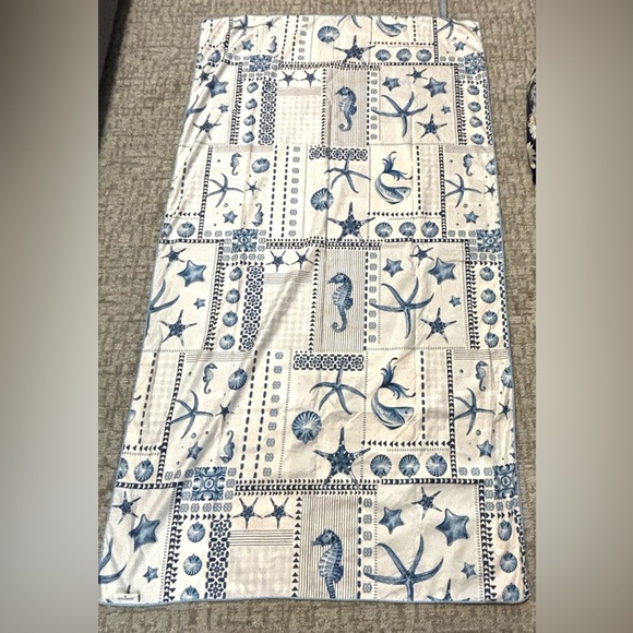 Aguabendita x Target Blue Deep Sea Print Seahorse Beach Towel Wrap Reversible - Picture 3 of 5